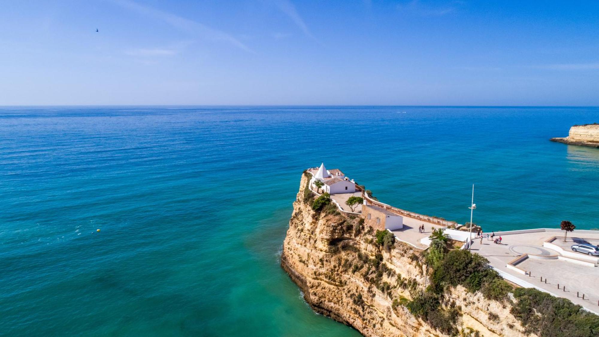 Apartment With 2 Bedrooms, 2M To The Beach Armacao de Pera Exterior photo